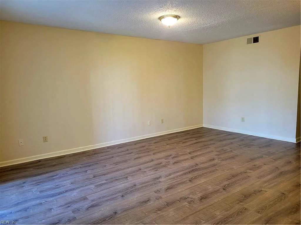 3545 BRIGITA CT, VIRGINIABEACH VA 23453 - Photo 5