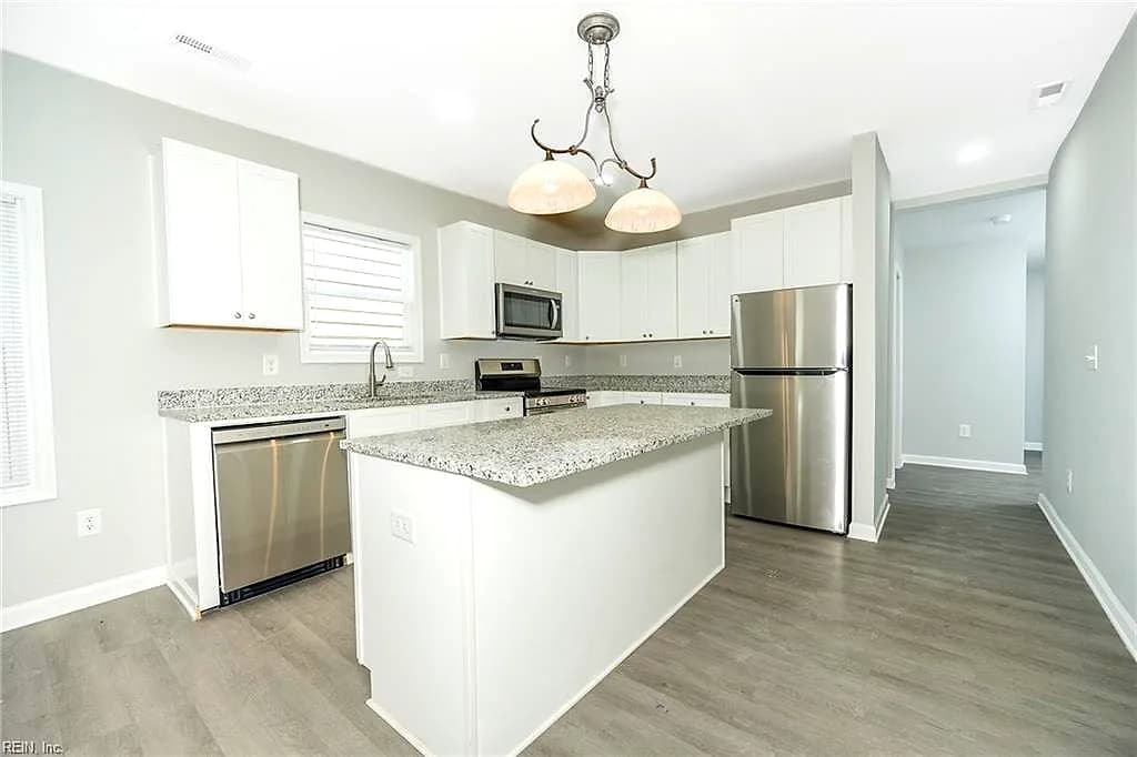 3308 Lyons AVE, NORFOLK VA 23509 thumb 9