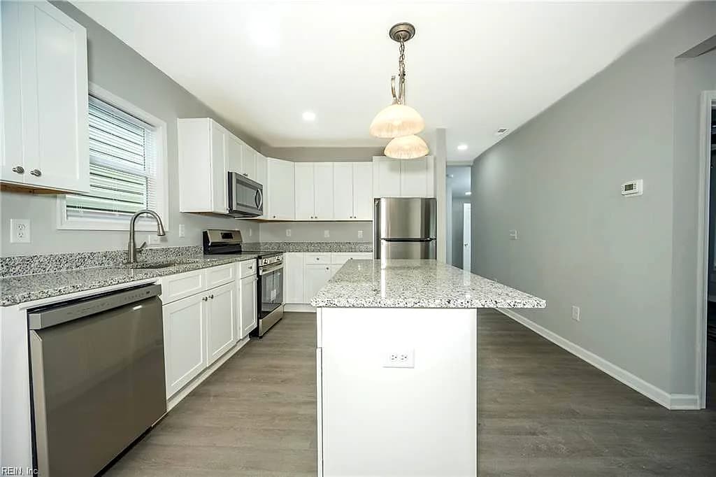 3308 Lyons AVE, NORFOLK VA 23509 thumb 10