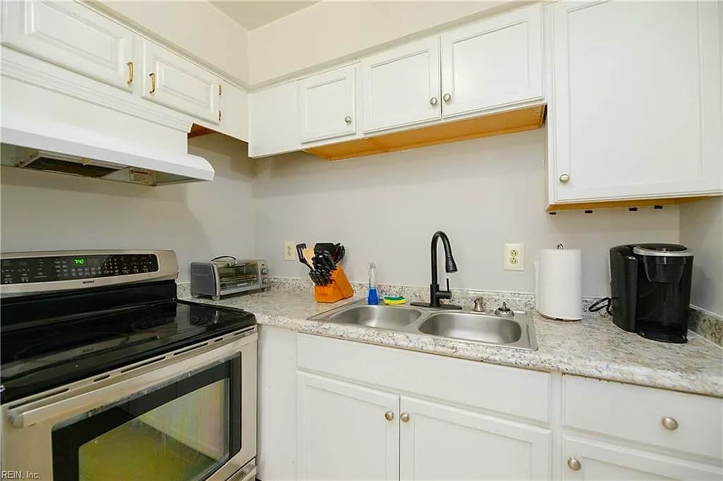 834 C AVE, NORFOLK VA 23504 thumb 7