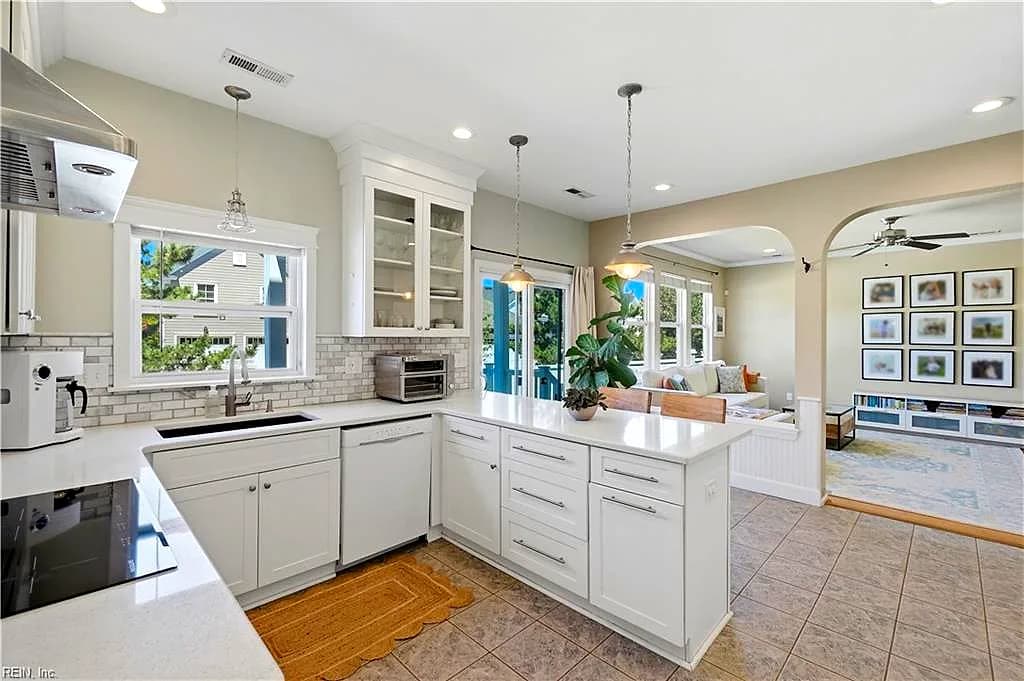 5049 Ocean WAY, NORFOLK VA 23518 thumb 12