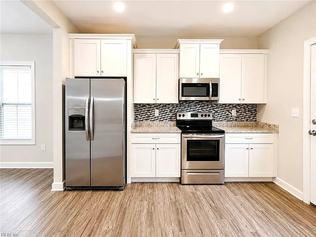 2204 Engle AVE, CHESAPEAKE VA 23320 thumb 11