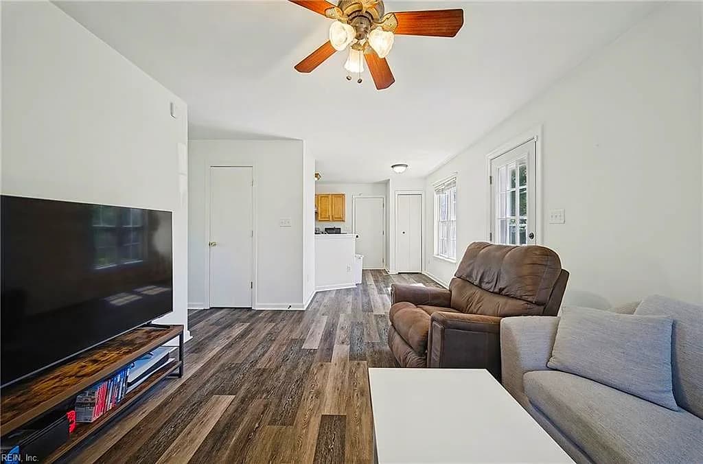 3517 Peronne AVE, NORFOLK VA 23509 thumb 11