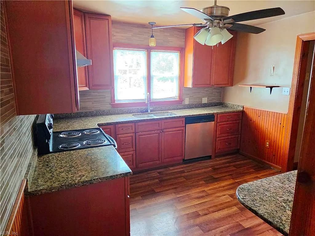 14 Gambol ST, NEWPORTNEWS VA 23601 thumb 11