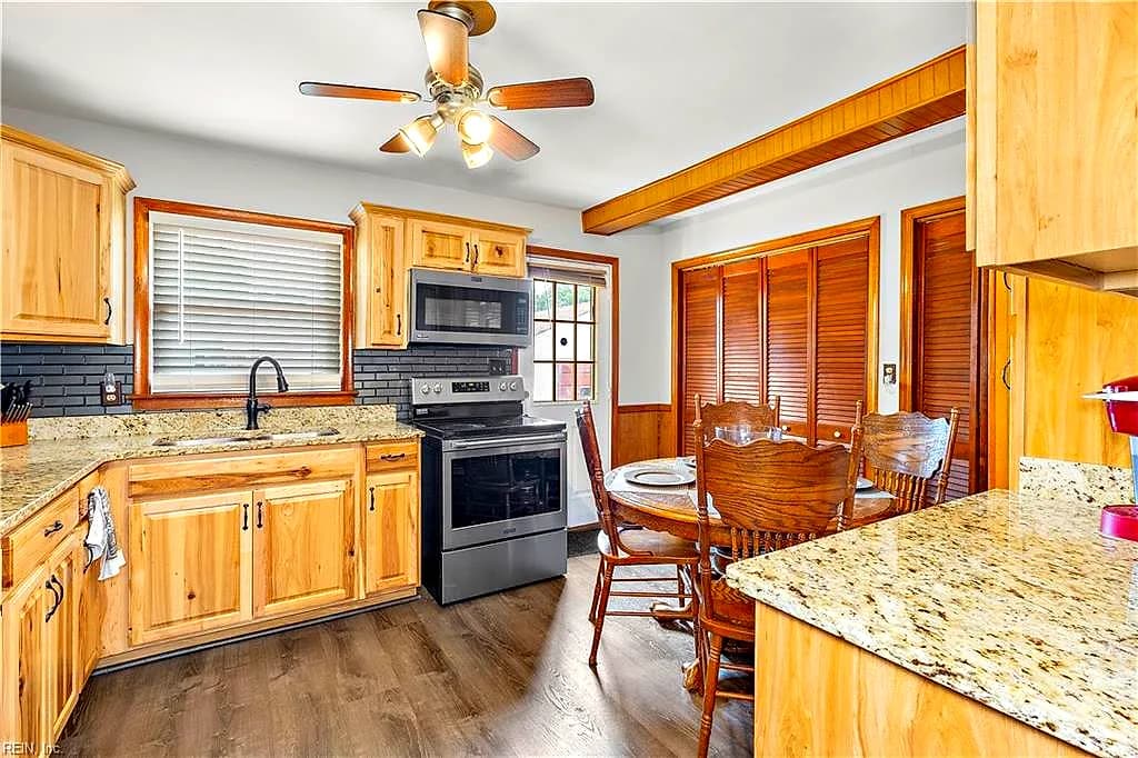 402 Bertha LN, PORTSMOUTH VA 23701 thumb 8