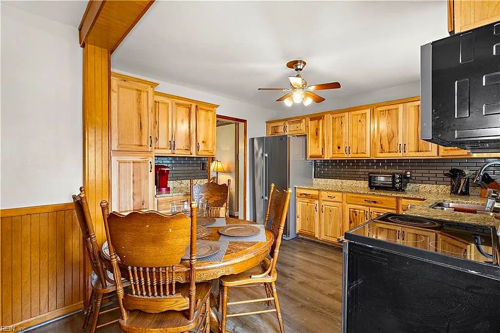 402 Bertha LN, PORTSMOUTH VA 23701 thumb 10
