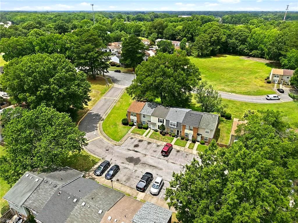 1677 Darren CIR, PORTSMOUTH VA 23701 thumb 11