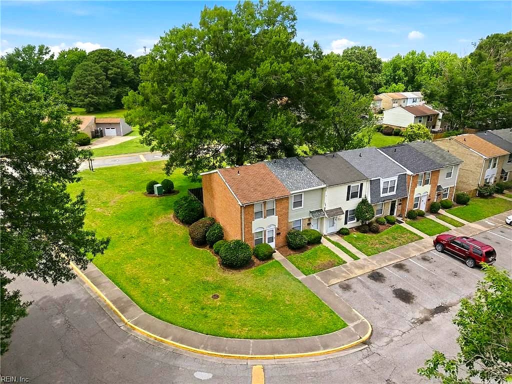 1677 Darren CIR, PORTSMOUTH VA 23701 thumb 7