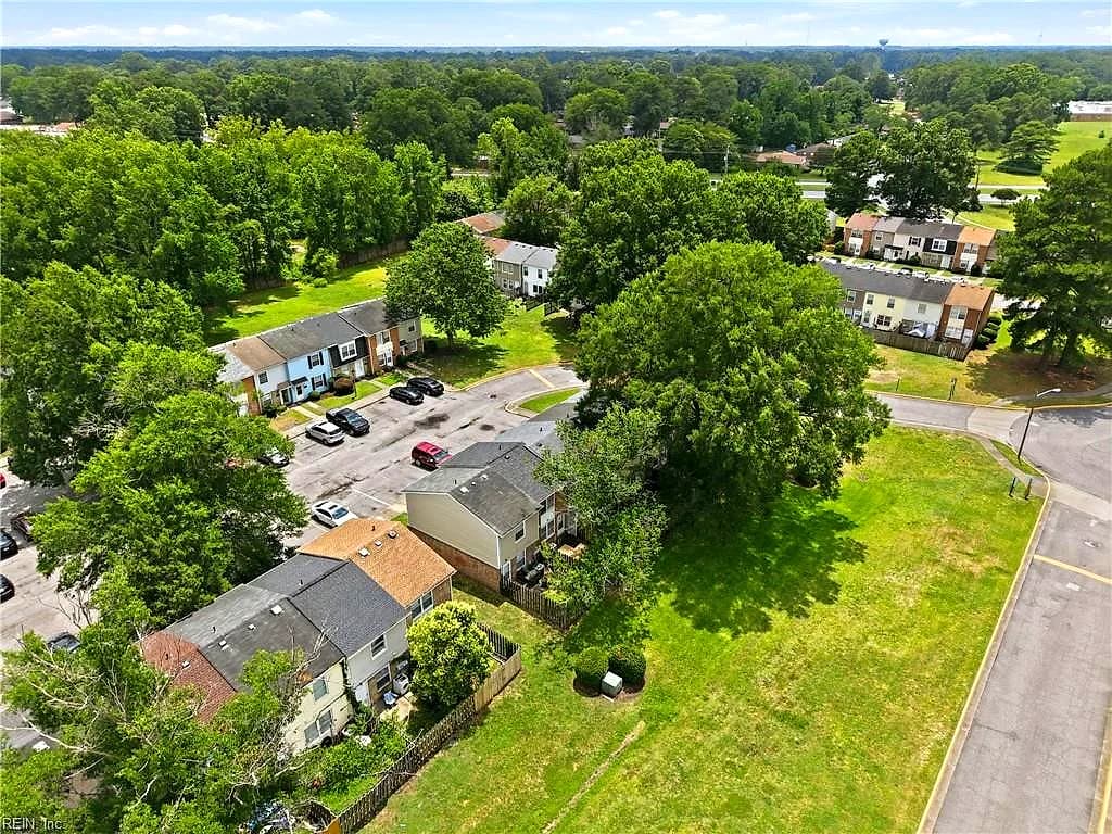 1677 Darren CIR, PORTSMOUTH VA 23701 thumb 9
