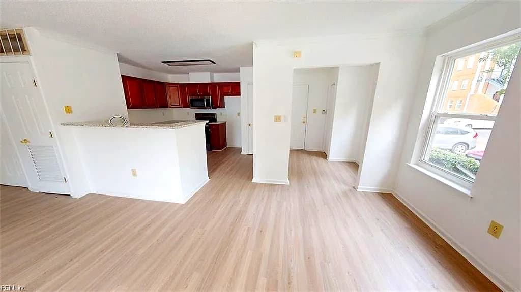 203 Westover AVE #101, NORFOLK VA 23507 thumb 11