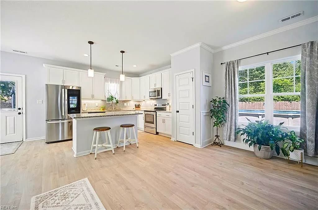 726 Mayfield AVE, NORFOLK VA 23518 thumb 11