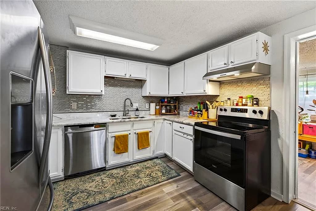 3566 Ladd AVE, NORFOLK VA 23502 thumb 10