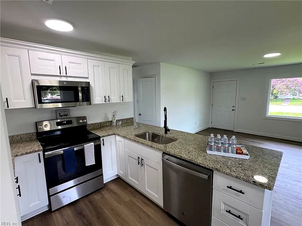 7306 Orcutt AVE, NEWPORTNEWS VA 23605 thumb 10