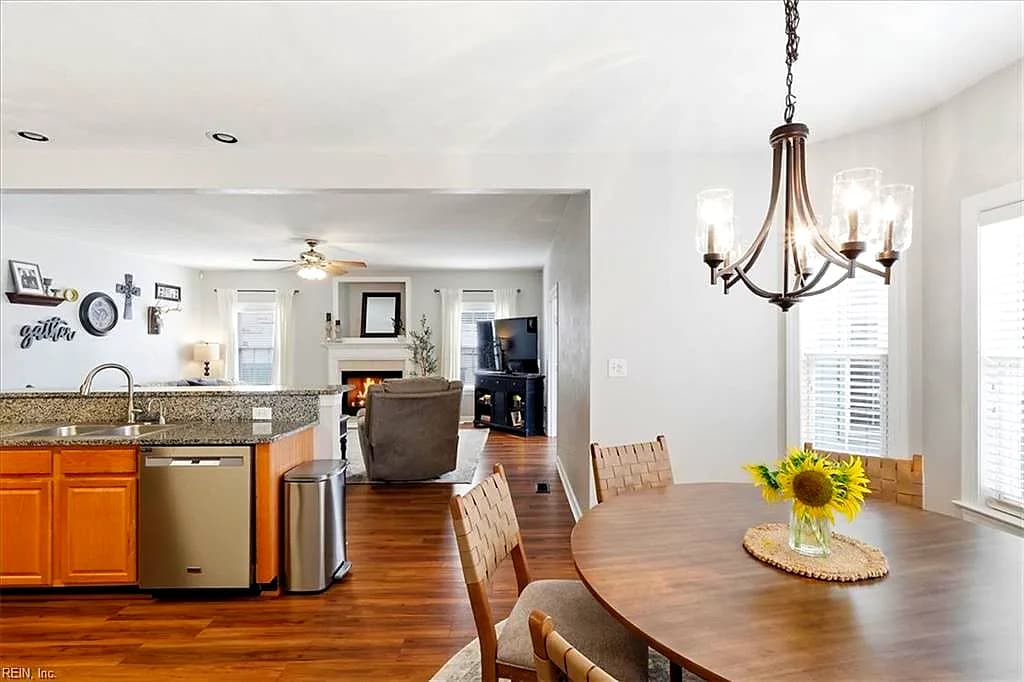 806 Crosswood CT, CHESAPEAKE VA 23322 thumb 10