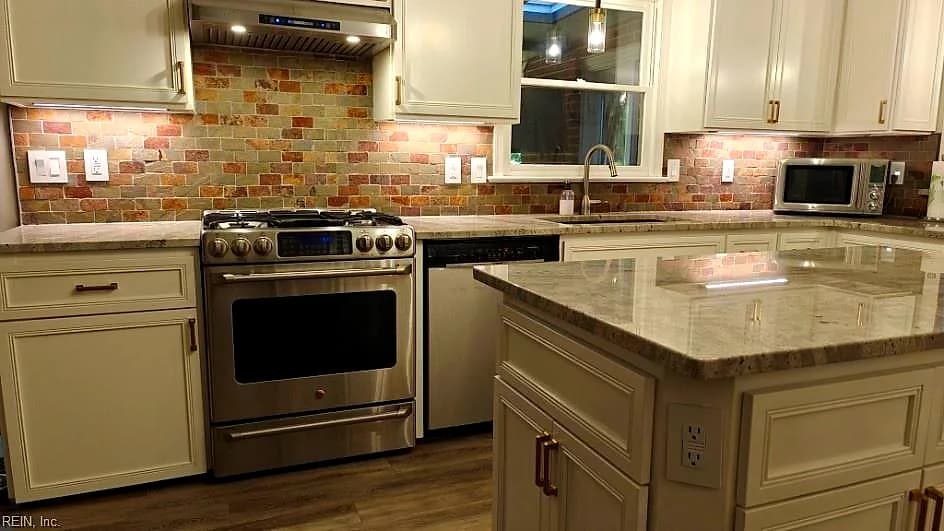 1118 Fairway DR, CHESAPEAKE VA 23320 thumb 6