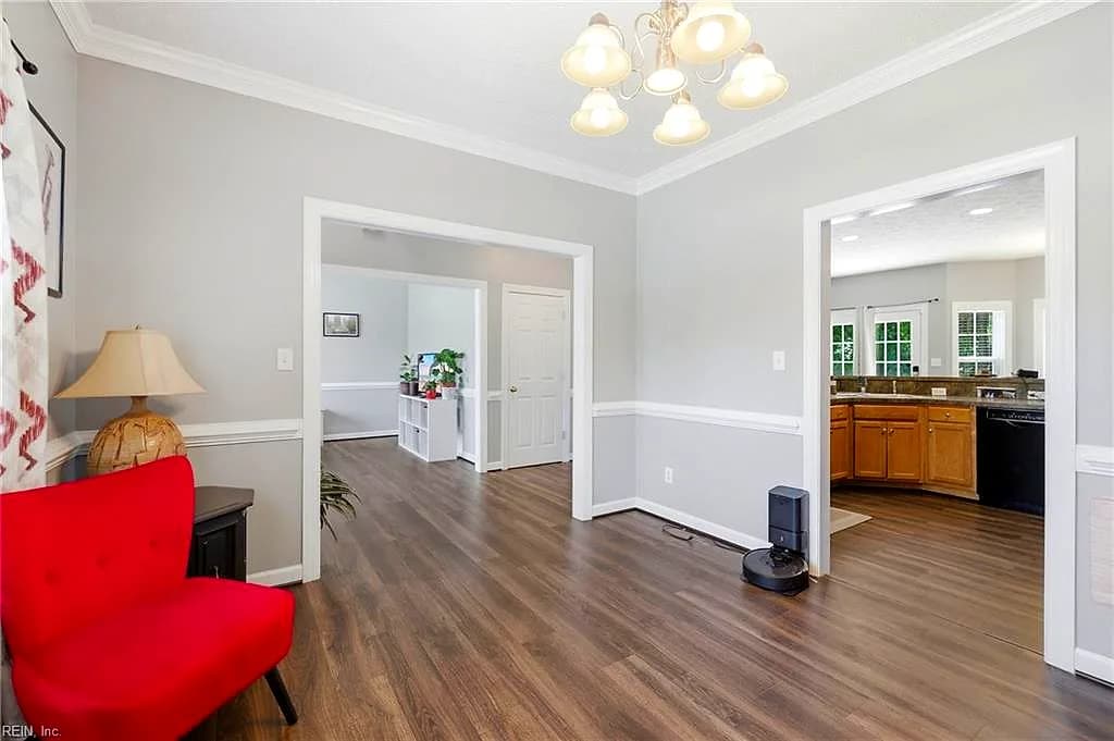 301 Forest View LN, SMITHFIELD VA 23430 thumb 9