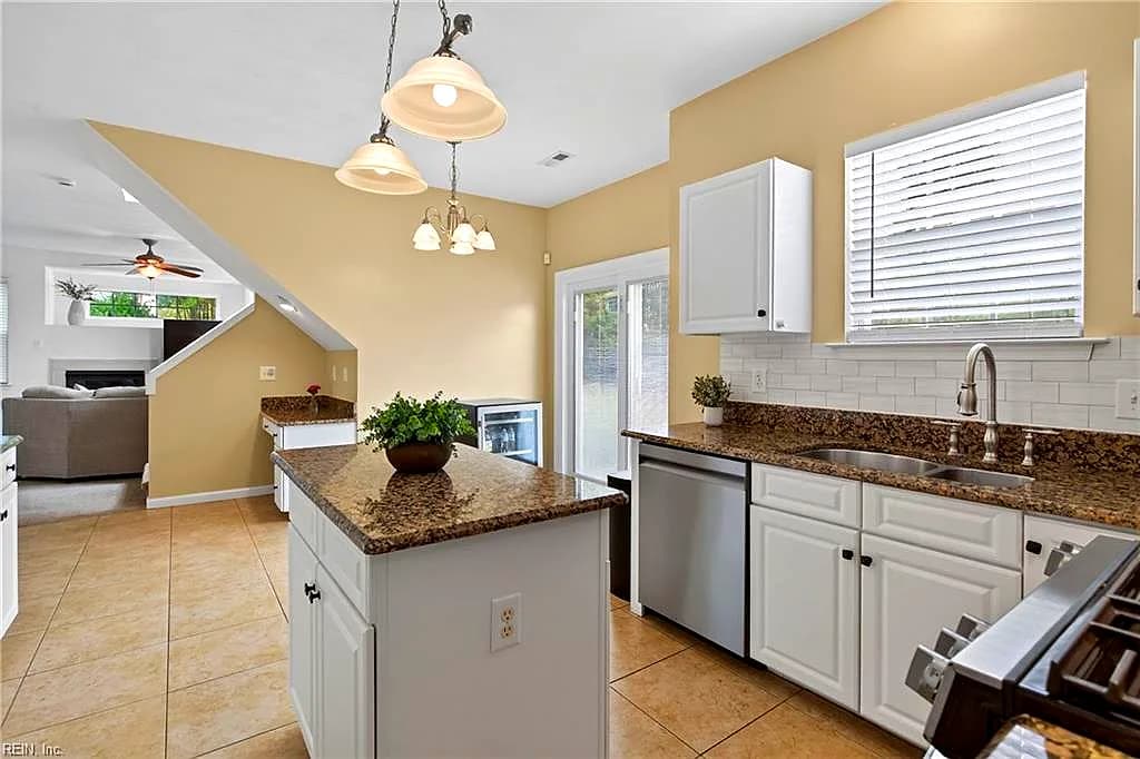 909 Wheatfield WAY, CHESAPEAKE VA 23320 thumb 11