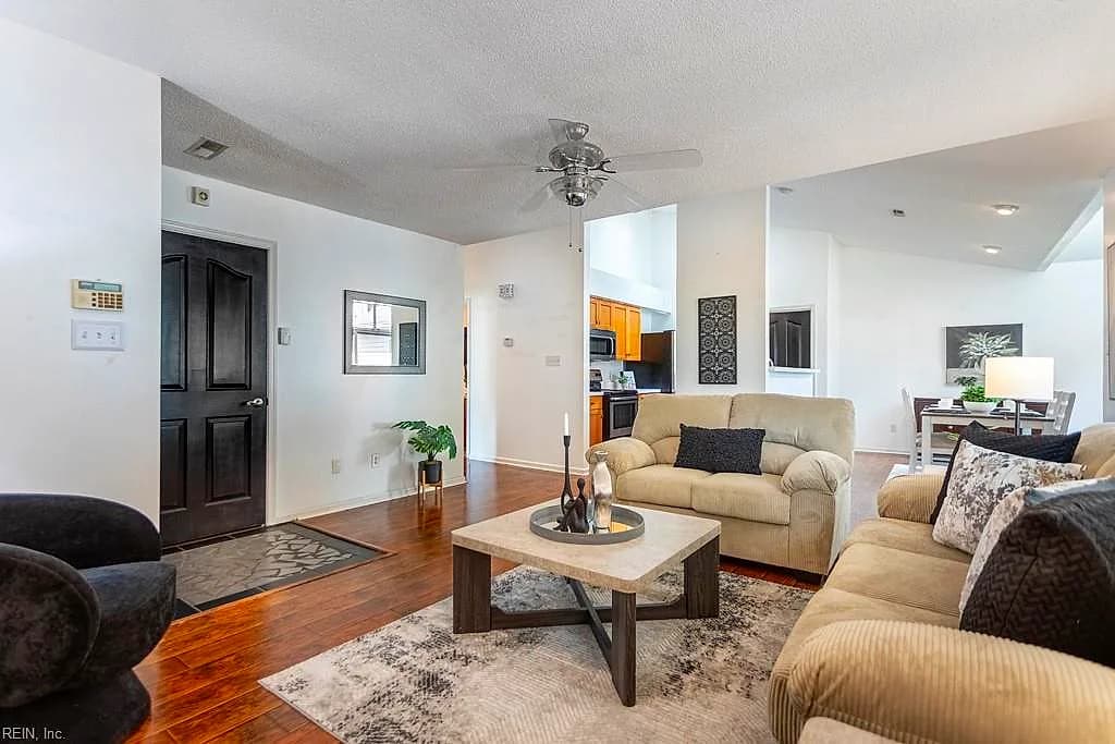 1005 Plum CT, NEWPORTNEWS VA 23608 thumb 8