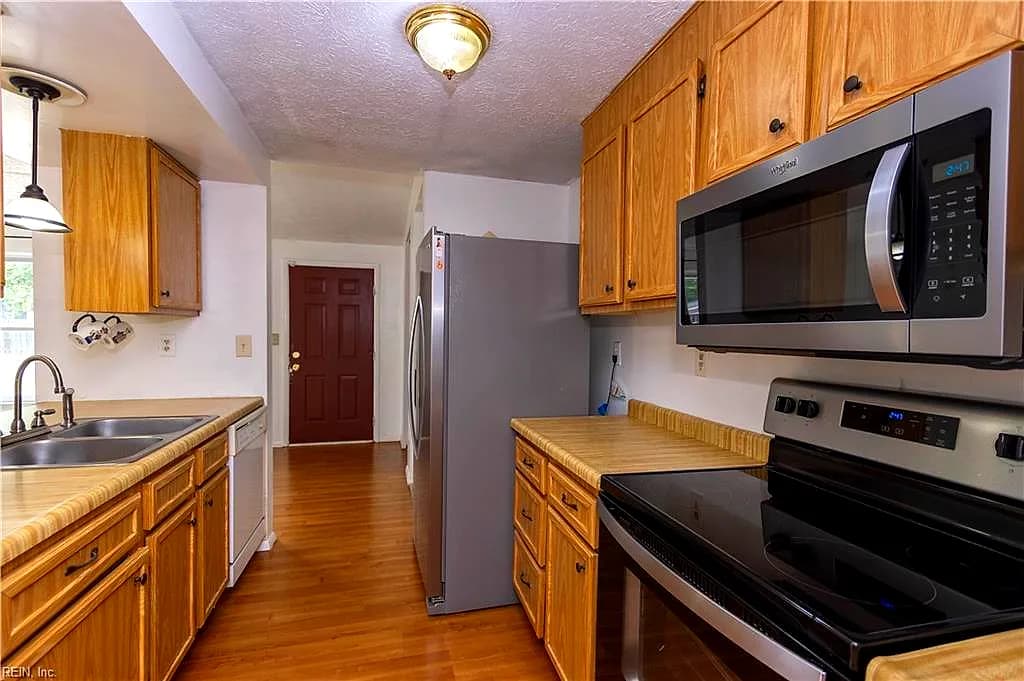 948 Fluvanna RD, NEWPORT NEWS VA 23601 thumb 8