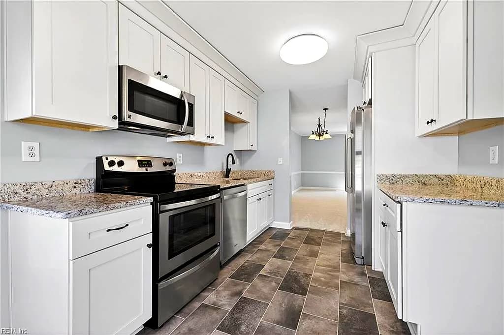 129 River Point DR, SUFFOLK VA 23434 thumb 9