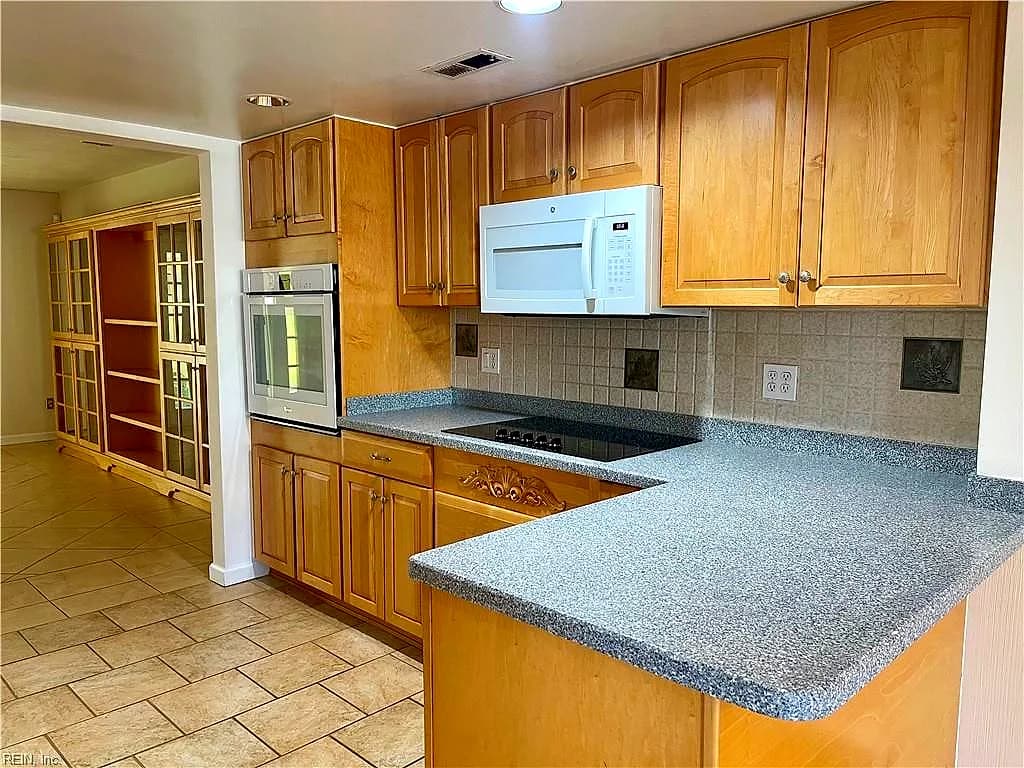 2402 Whaler CT, VIRGINIABEACH VA 23451 thumb 6