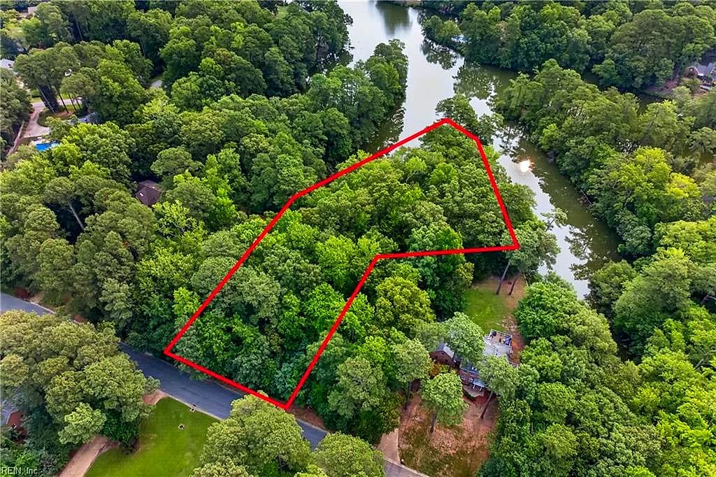 1624 W Adams DR, SUFFOLK VA 23436 - Photo 3
