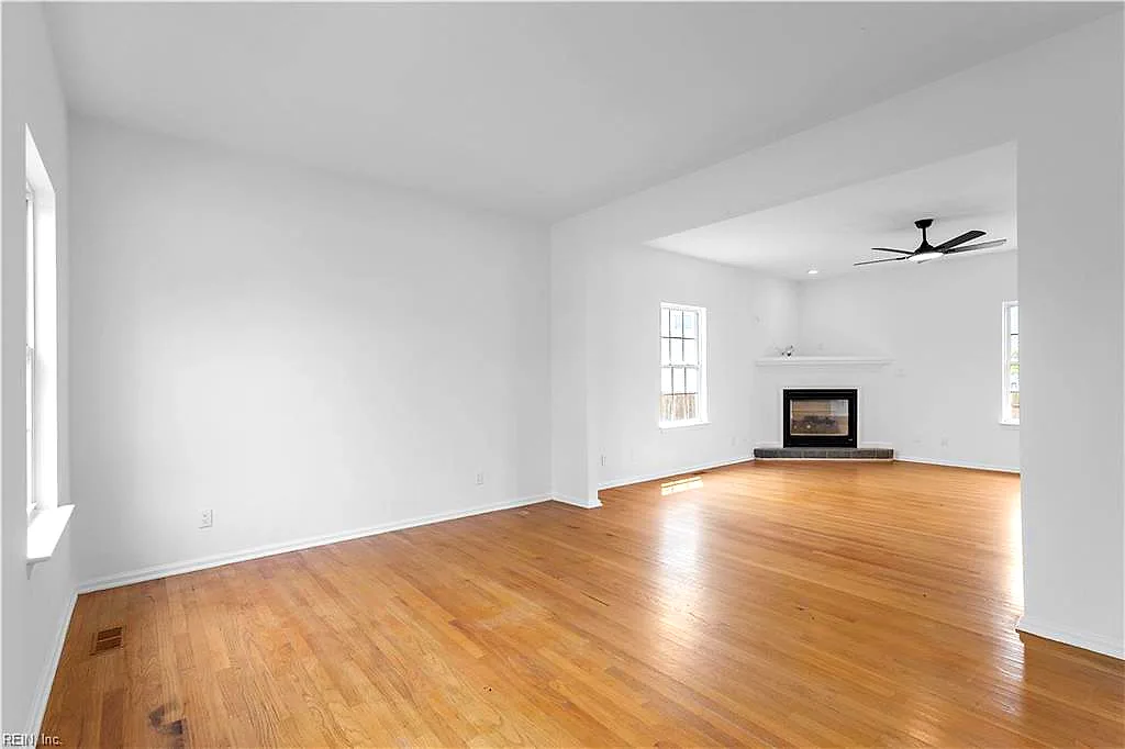 892 Daniel Maloney DR, VIRGINIABEACH VA 23464 thumb 11