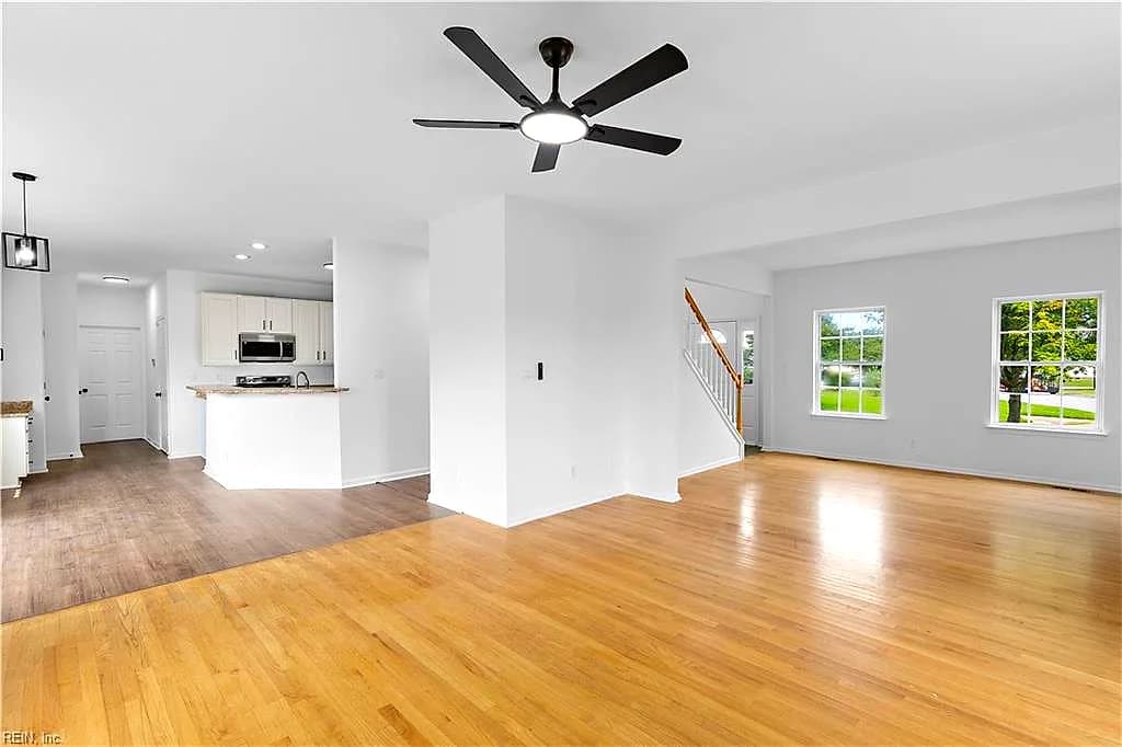 892 Daniel Maloney DR, VIRGINIABEACH VA 23464 thumb 10