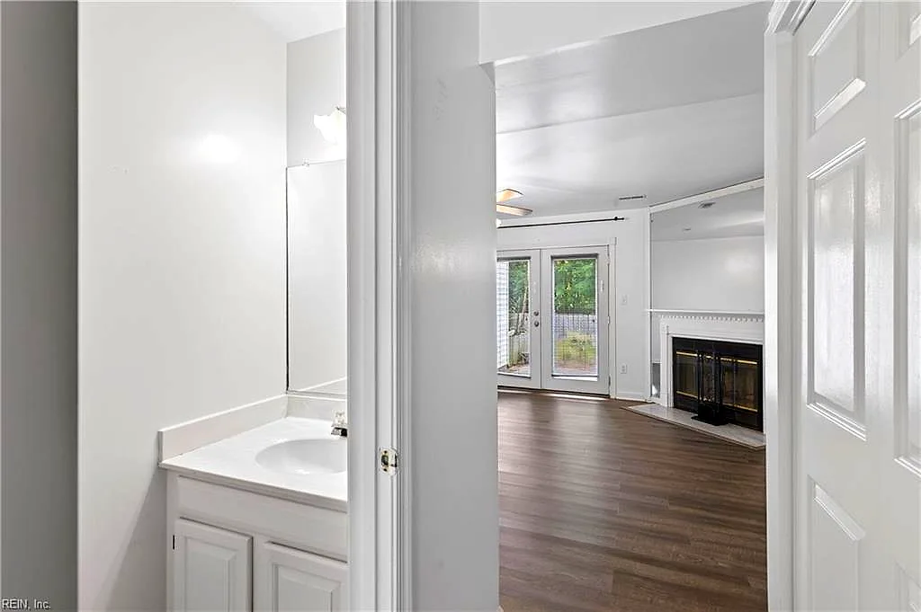 107 Heather WAY #D, YORKTOWN VA 23693 thumb 12