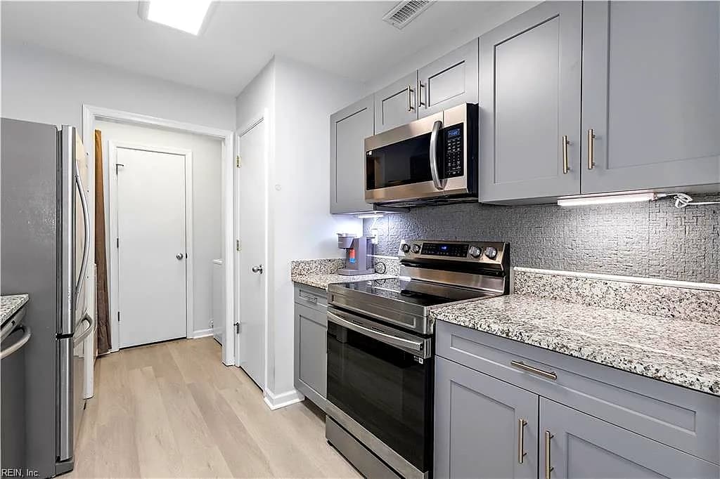 5041 Heathglen CIR, VIRGINIABEACH VA 23456 thumb 10