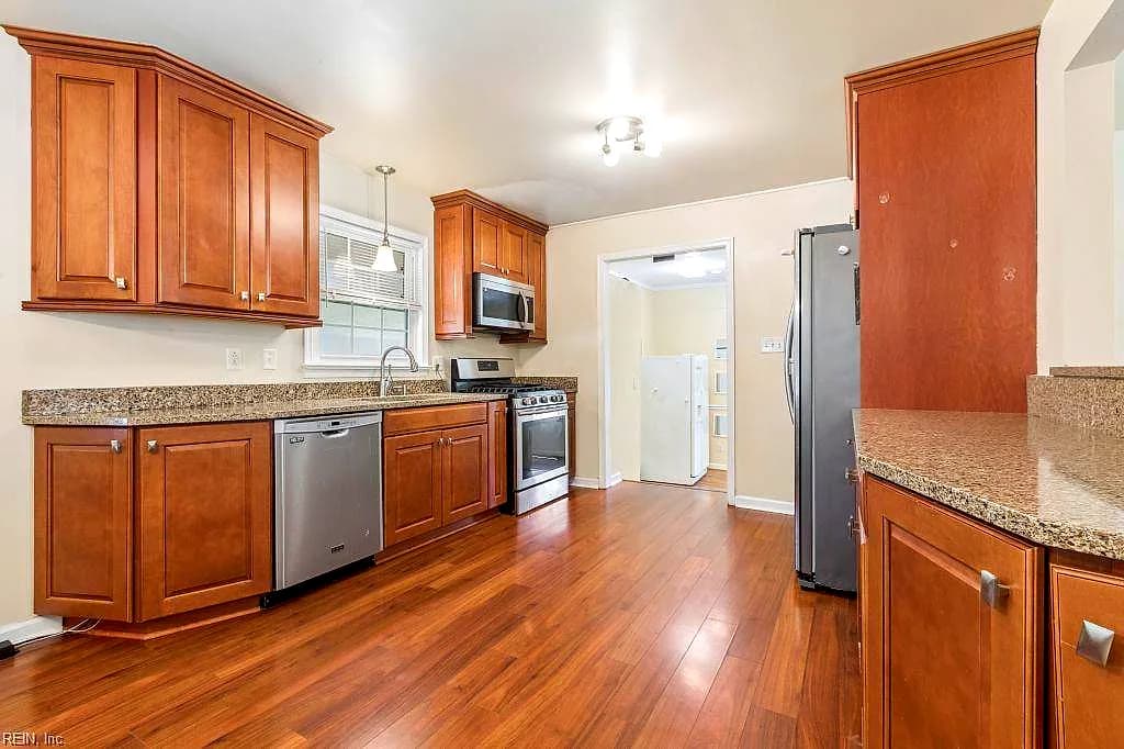 934 Moyer RD, NEWPORTNEWS VA 23608 thumb 10