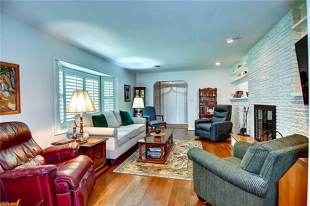 242 Lucian CT, NORFOLK VA 23502 thumb 10
