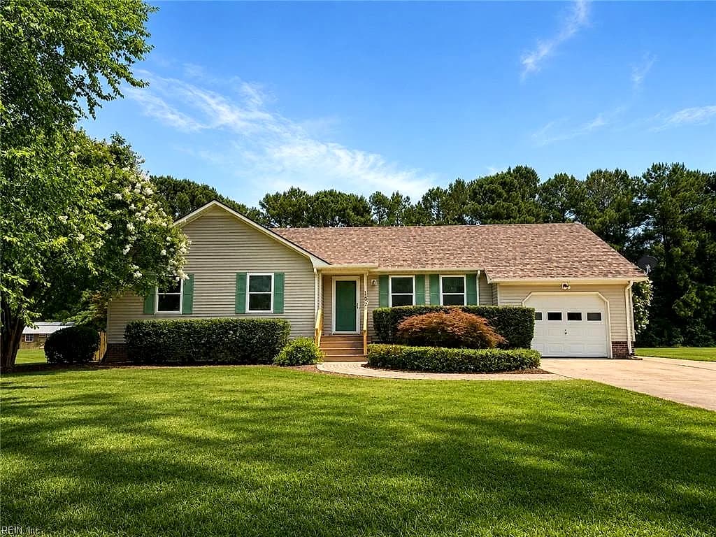 102 Troy DR, ELIZABETHCITY NC 27909 - Main photo