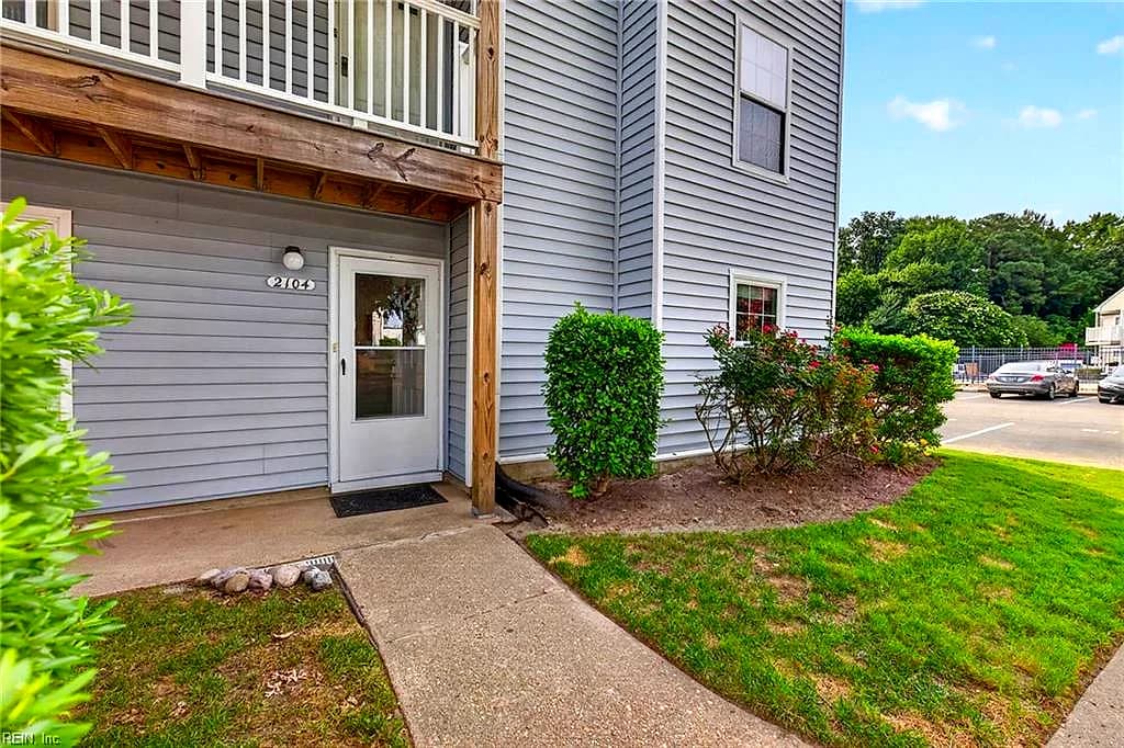 2104 Retreat CT, VIRGINIABEACH VA 23454 thumb 6