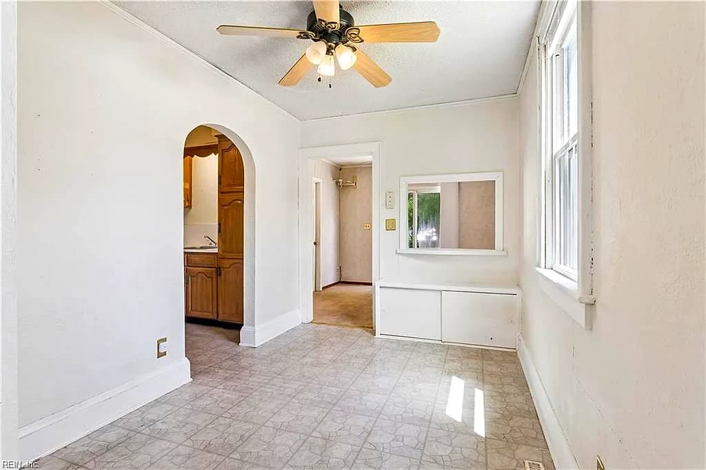 436 Woodford ST, NORFOLK VA 23503 thumb 10