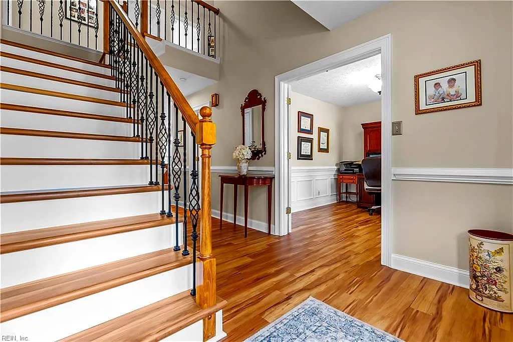 114 Van Curen CT, YORKTOWN VA 23693 thumb 9