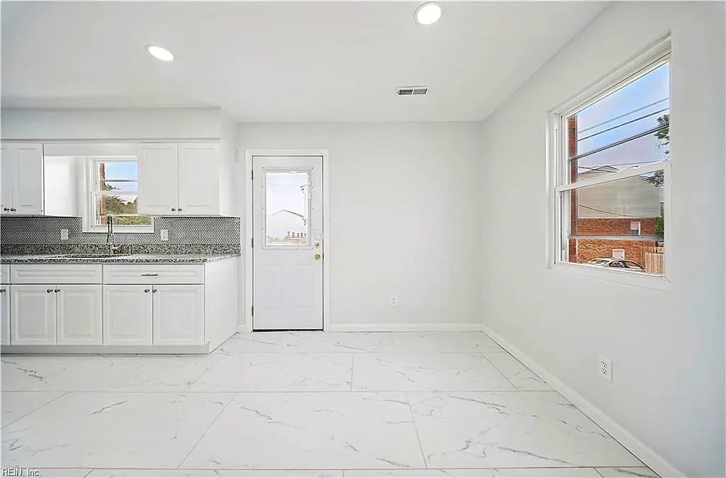 9523 18th Bay ST, NORFOLK VA 23518 thumb 7