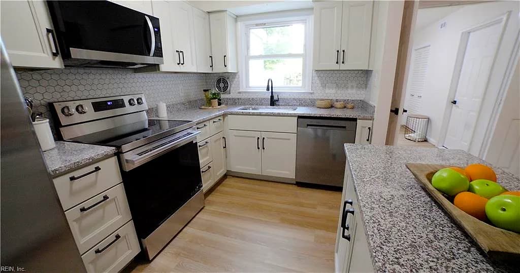 410 Savage Drive DR #E, NEWPORTNEWS VA 23602 thumb 11