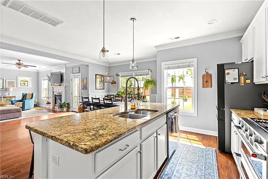 2045 Grandon Loop RD, VIRGINIABEACH VA 23456 thumb 11