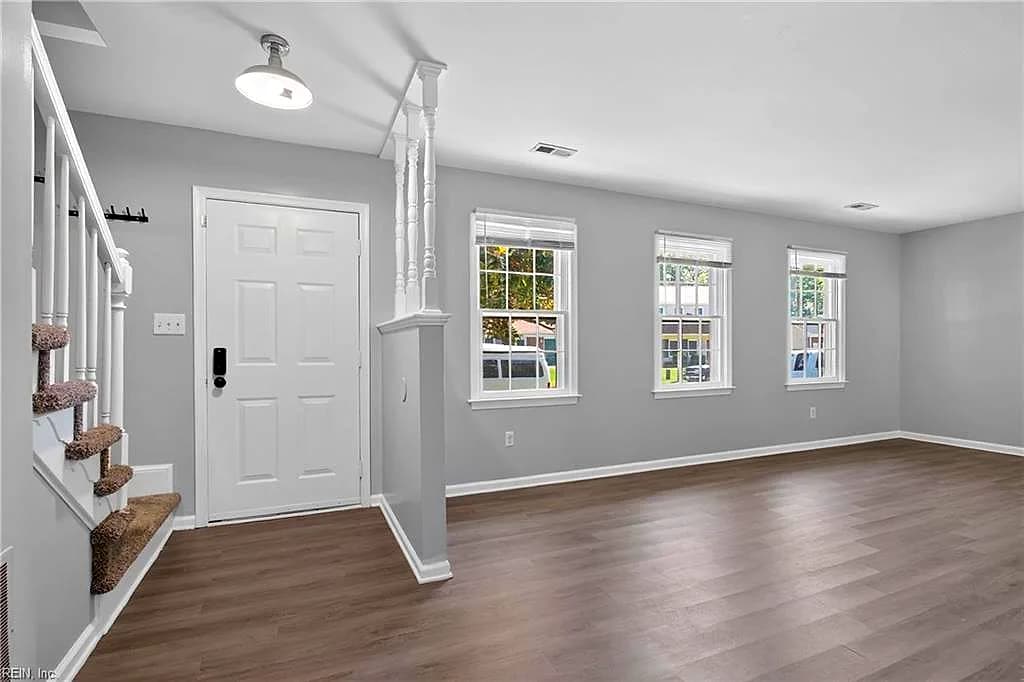 945 Red Oak CIR, NEWPORTNEWS VA 23608 thumb 9