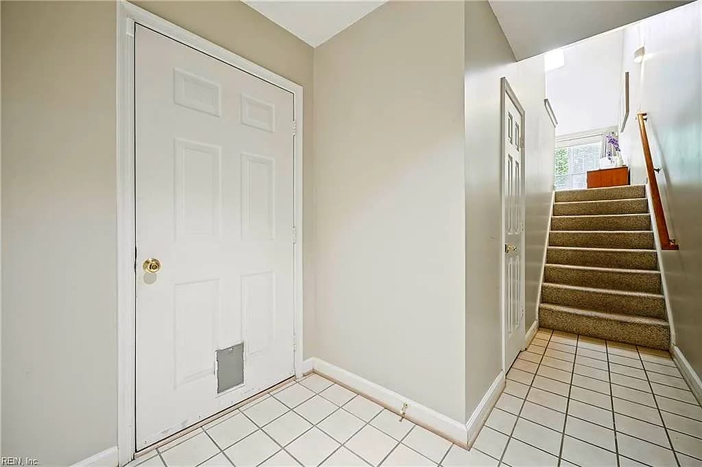 523 Kristy CT, NEWPORTNEWS VA 23602 - Photo 4