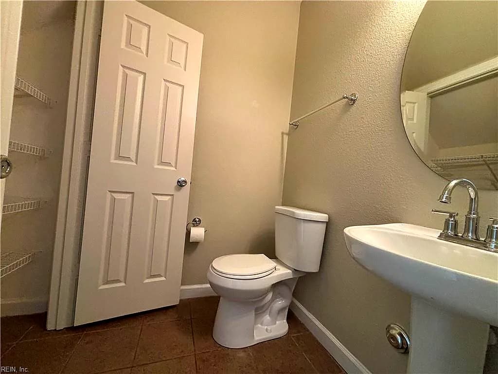 1309 Myrica PL, VIRGINIABEACH VA 23454 - Photo 4