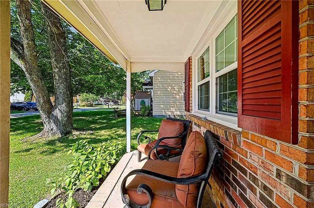 718 Osborn AVE, CHESAPEAKE VA 23325 thumb 6