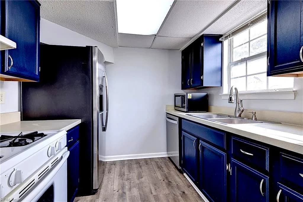 12928 Daybreak CIR, NEWPORTNEWS VA 23602 thumb 12