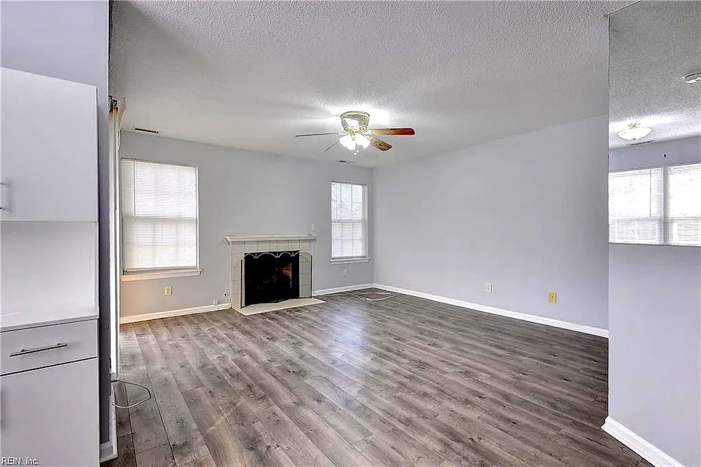 12928 Daybreak CIR, NEWPORTNEWS VA 23602 thumb 9
