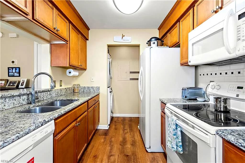 400 Bracknell ARCH ##A, CHESAPEAKE VA 23320 thumb 10