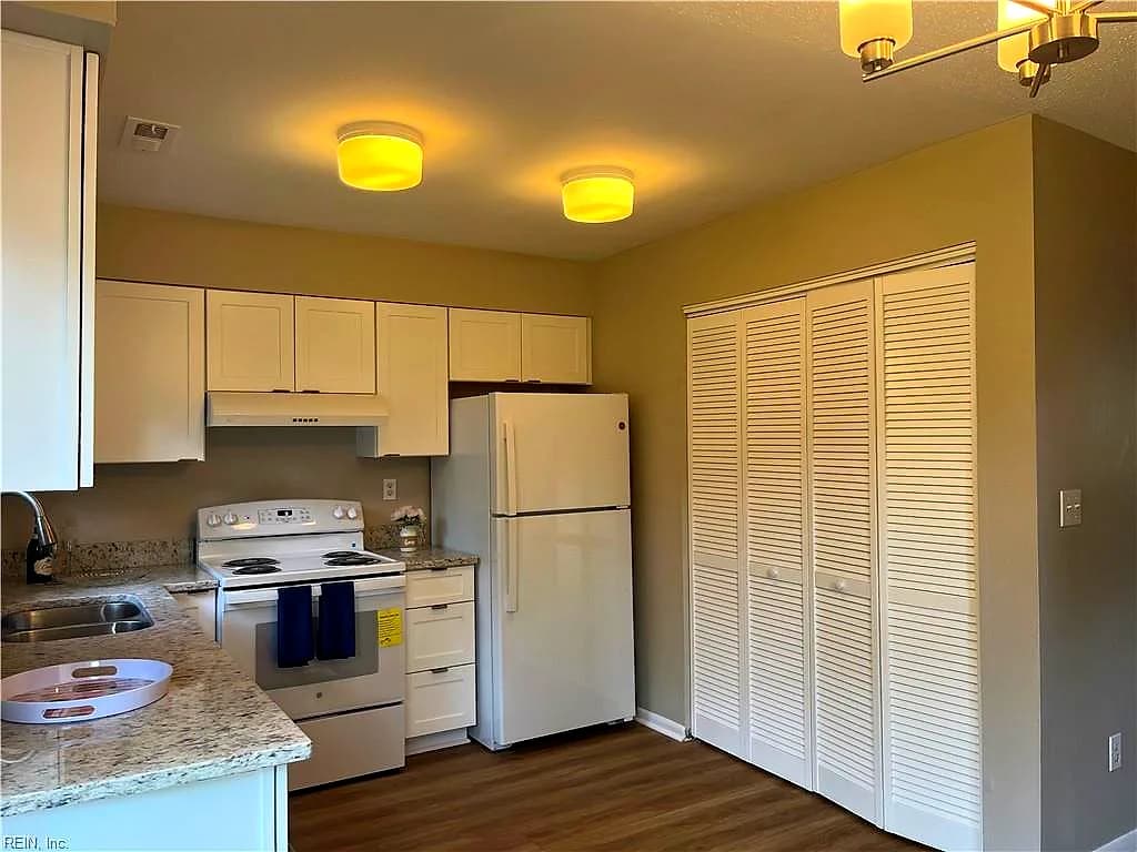 727 Spence CIR, VIRGINIA BEACH VA 23462 thumb 6