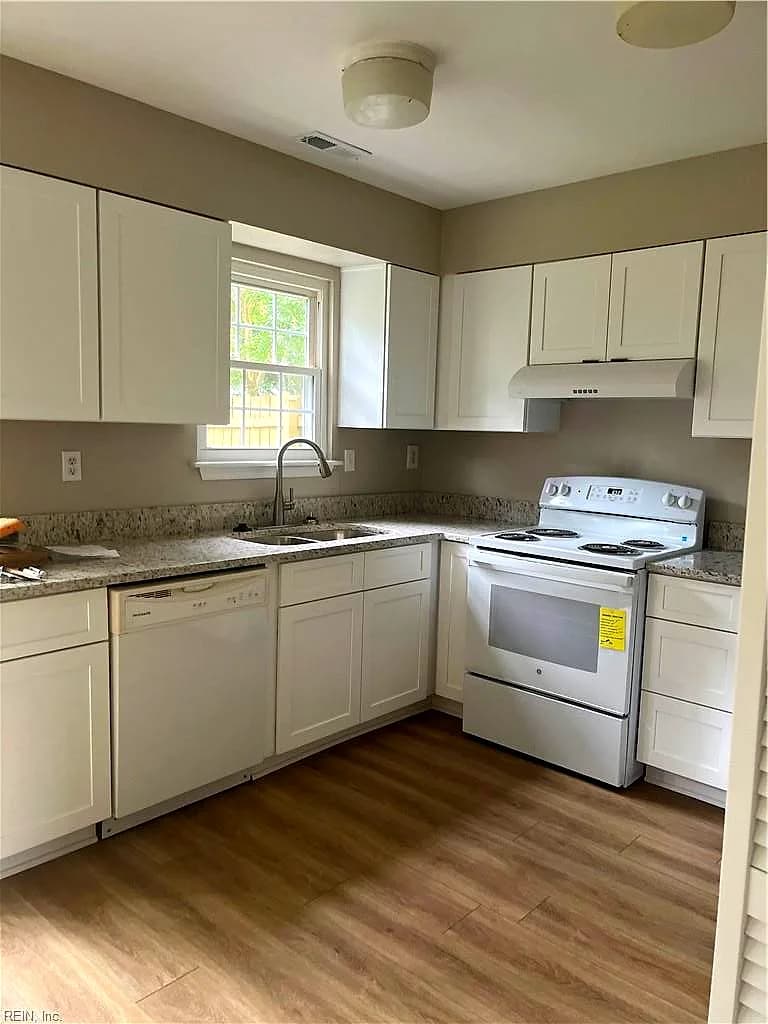 727 Spence CIR, VIRGINIA BEACH VA 23462 thumb 8