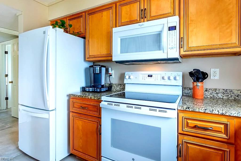 7501 River RD #14A, NEWPORTNEWS VA 23607 thumb 10