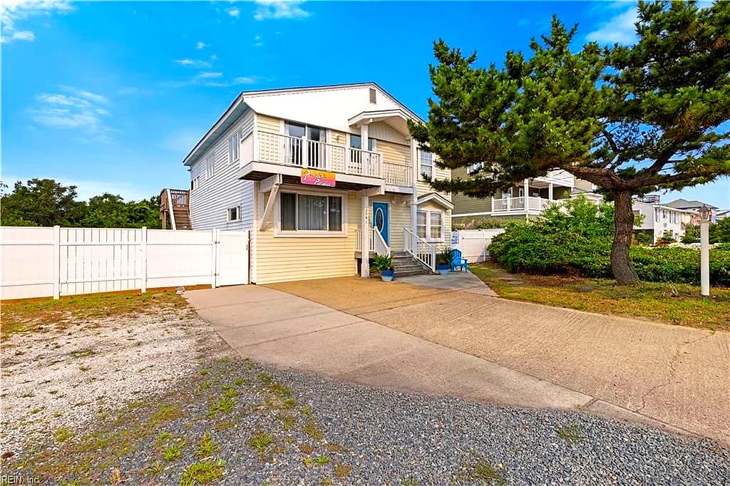 2741 Sandpiper RD, VIRGINIABEACH VA 23456 - Photo 3